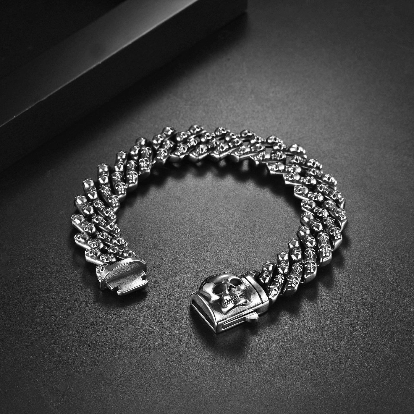 Vintage Creative Skull Stainless Steel Bracelet